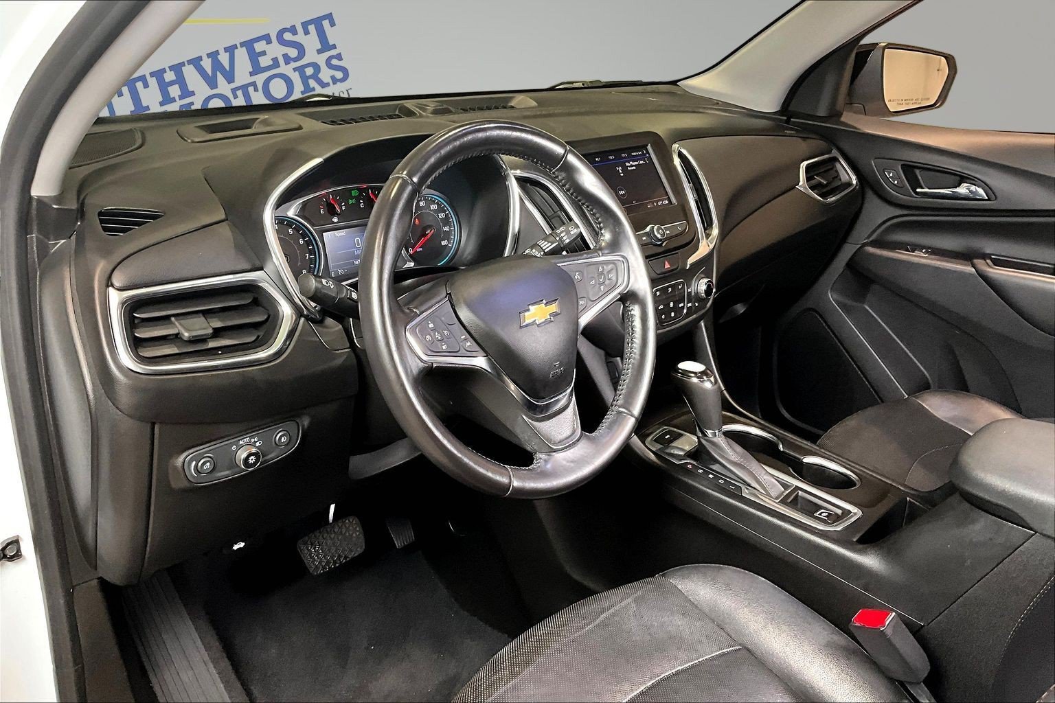 Used 2021 Chevrolet Equinox LT AWD/4WD image 17