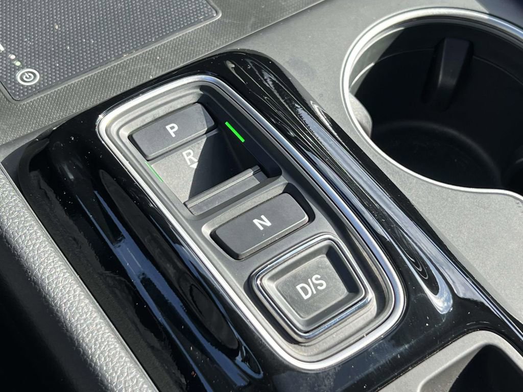 Used 2023 Honda Pilot Touring image 36