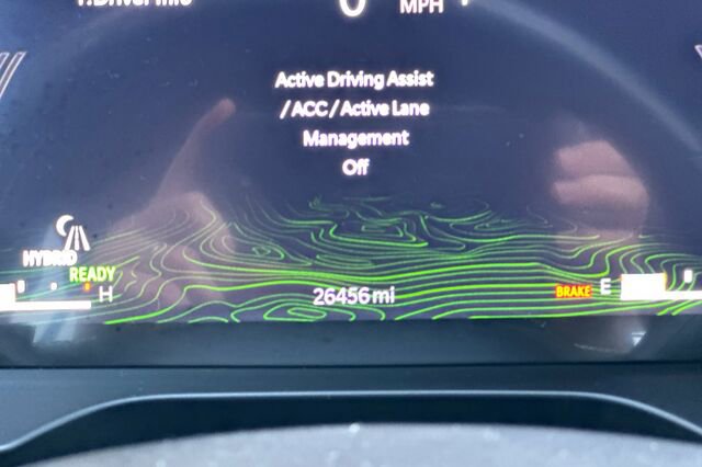 Used 2022 Jeep Grand Cherokee Overland w/ Advanced Protech Group III image 26