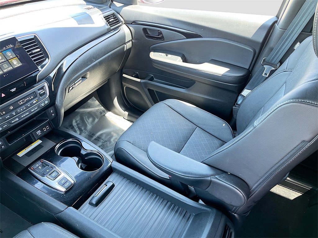 Used 2023 Honda Passport Elite image 24