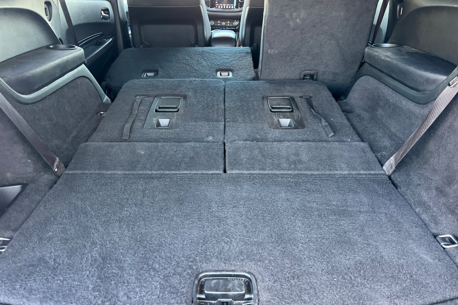 Used 2022 Dodge Durango SXT w/ Blacktop Package image 17