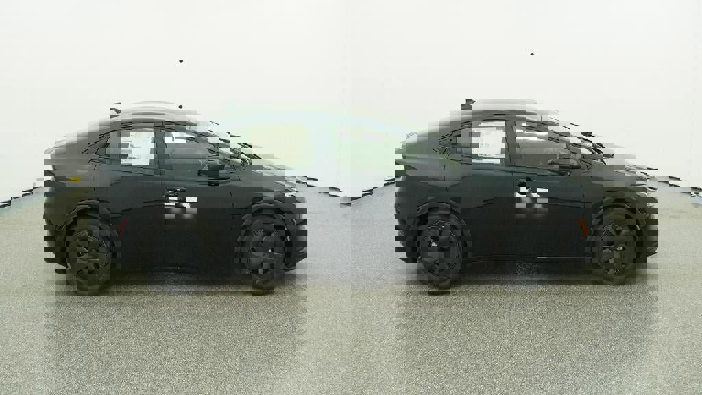 New 2026 Toyota Prius LE image 11