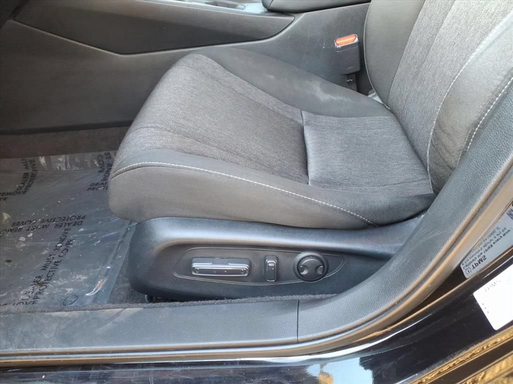 Used 2024 Honda Accord EX image 14
