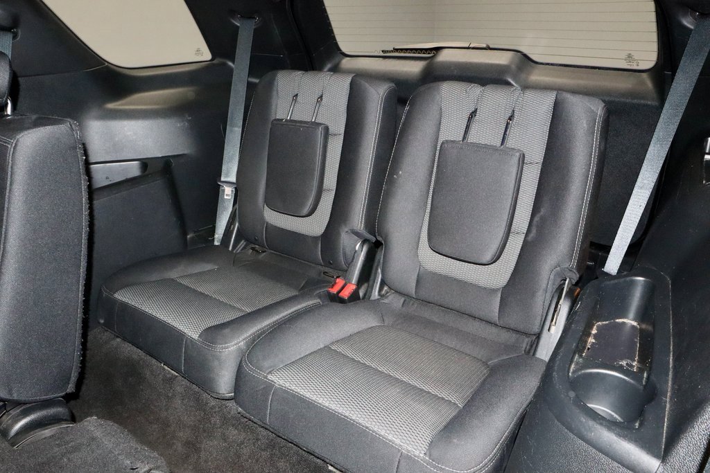 Used 2018 Ford Explorer XLT w/ Equipment Group 201A image 24