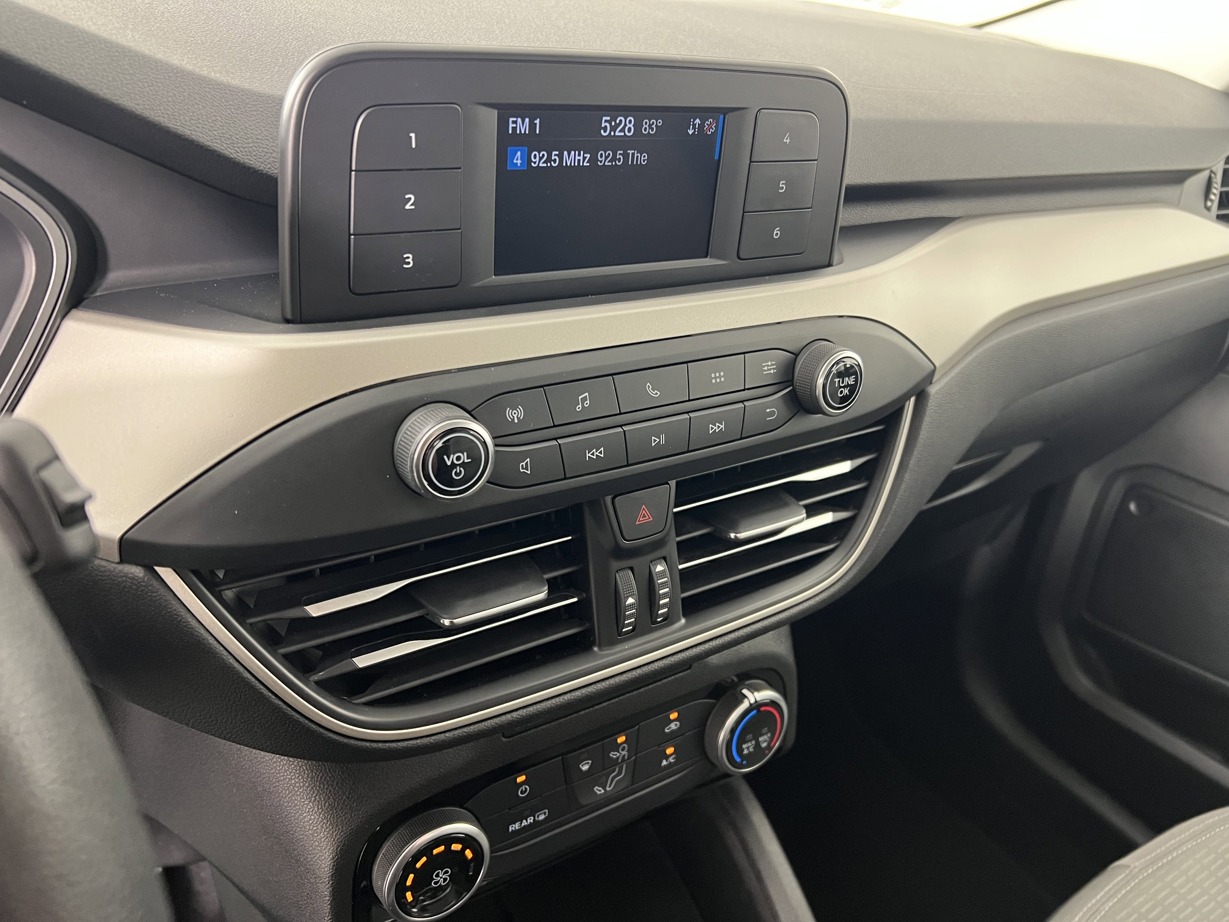 Used 2022 Ford Escape S AWD/4WD image 28