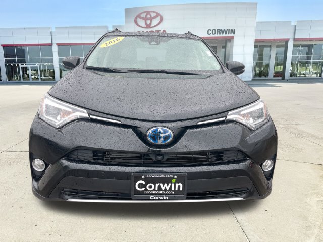 Used 2016 Toyota RAV4 Limited w/ Advanced Technology Package AWD/4WD image 8