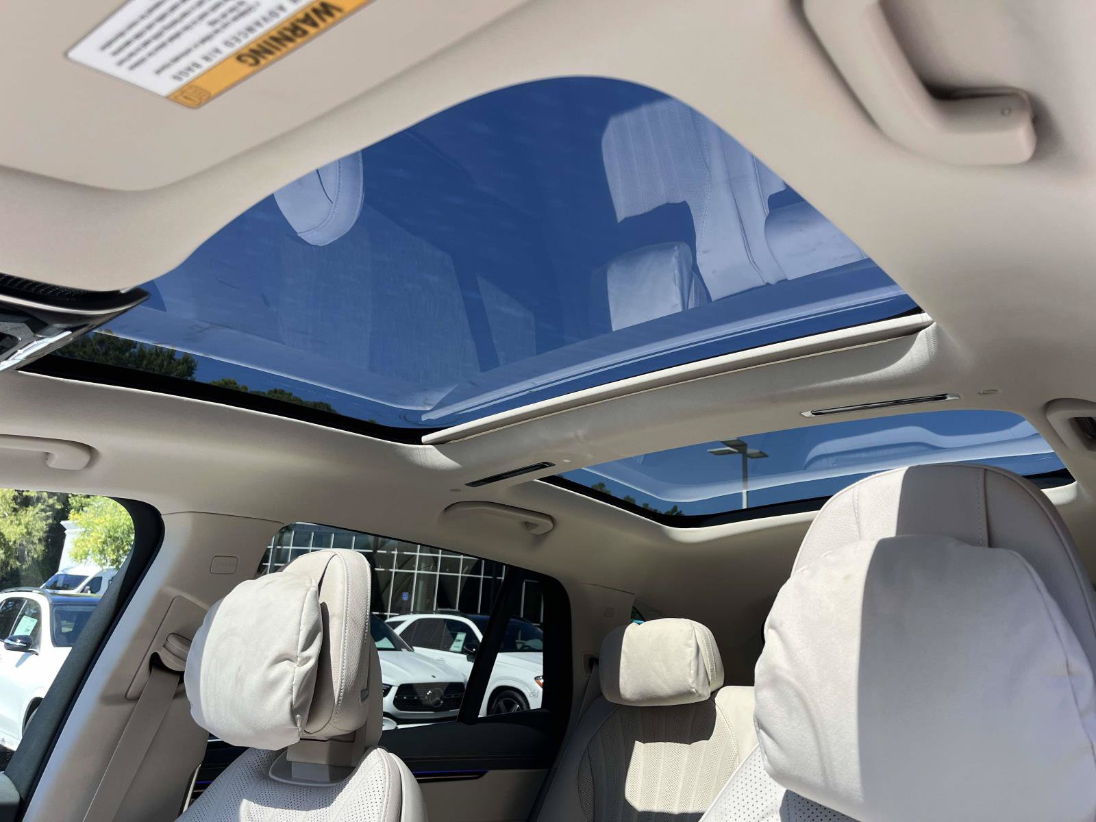 New 2027 Mercedes-Benz EQS 400 4MATIC SUV image 32