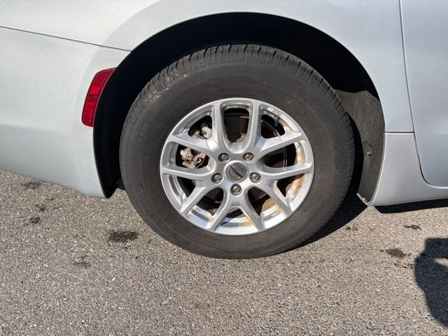 Used 2022 Chrysler Voyager LX image 31