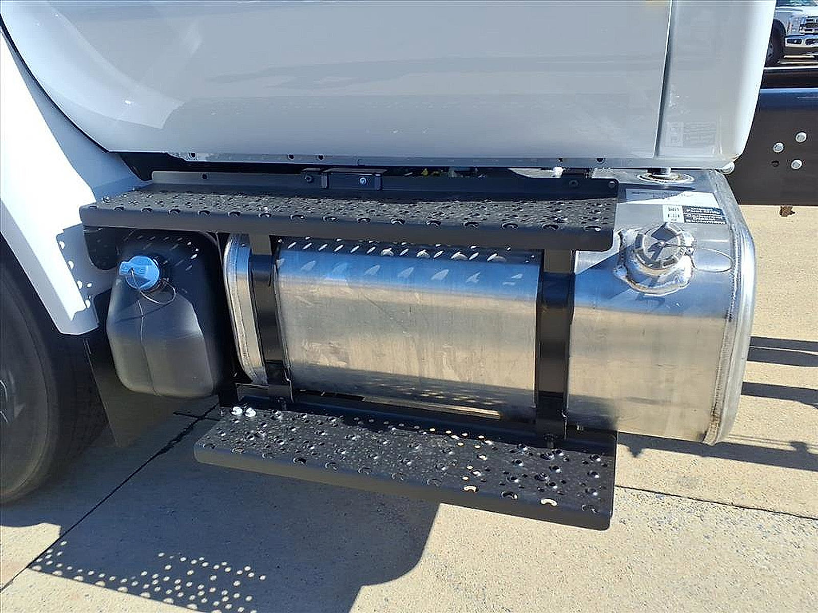 New 2026 Ford F750 2WD Regular Cab Super Duty image 9