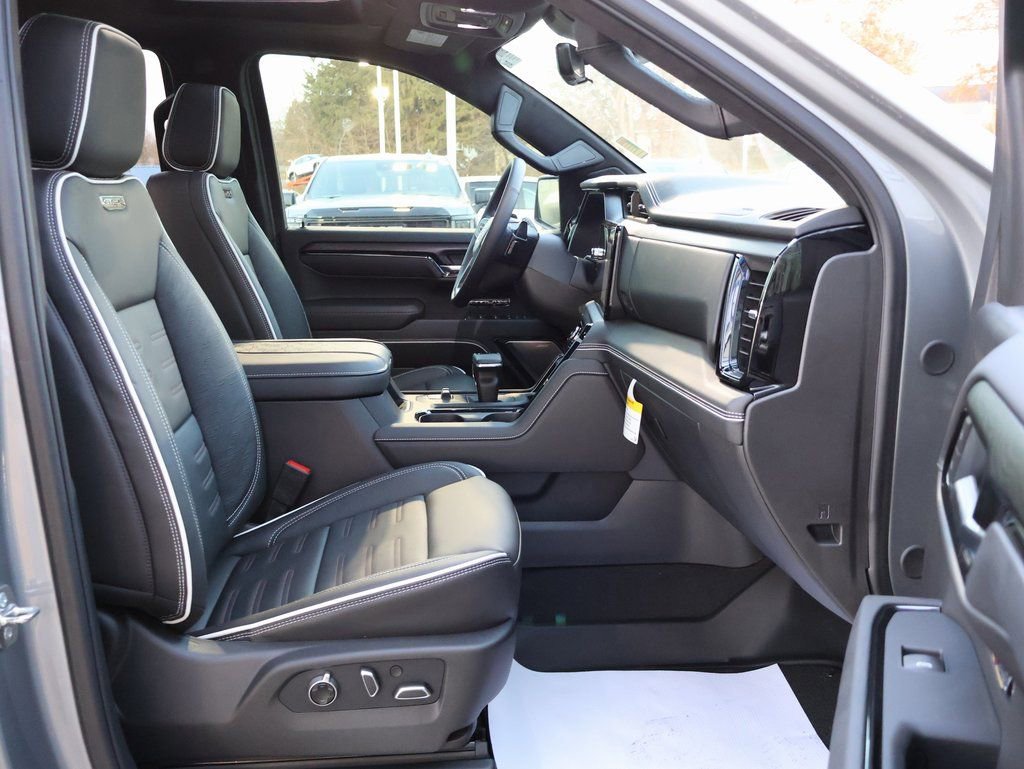 New 2025 GMC Sierra 1500 AT4X image 40