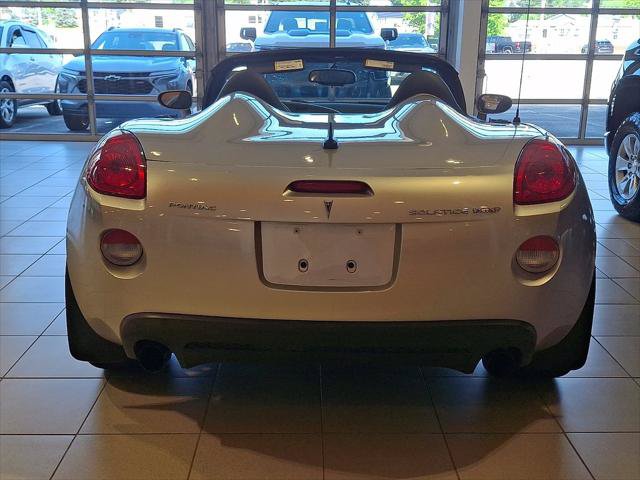 Used 2007 Pontiac Solstice GXP w/ Premium Package RWD image 6