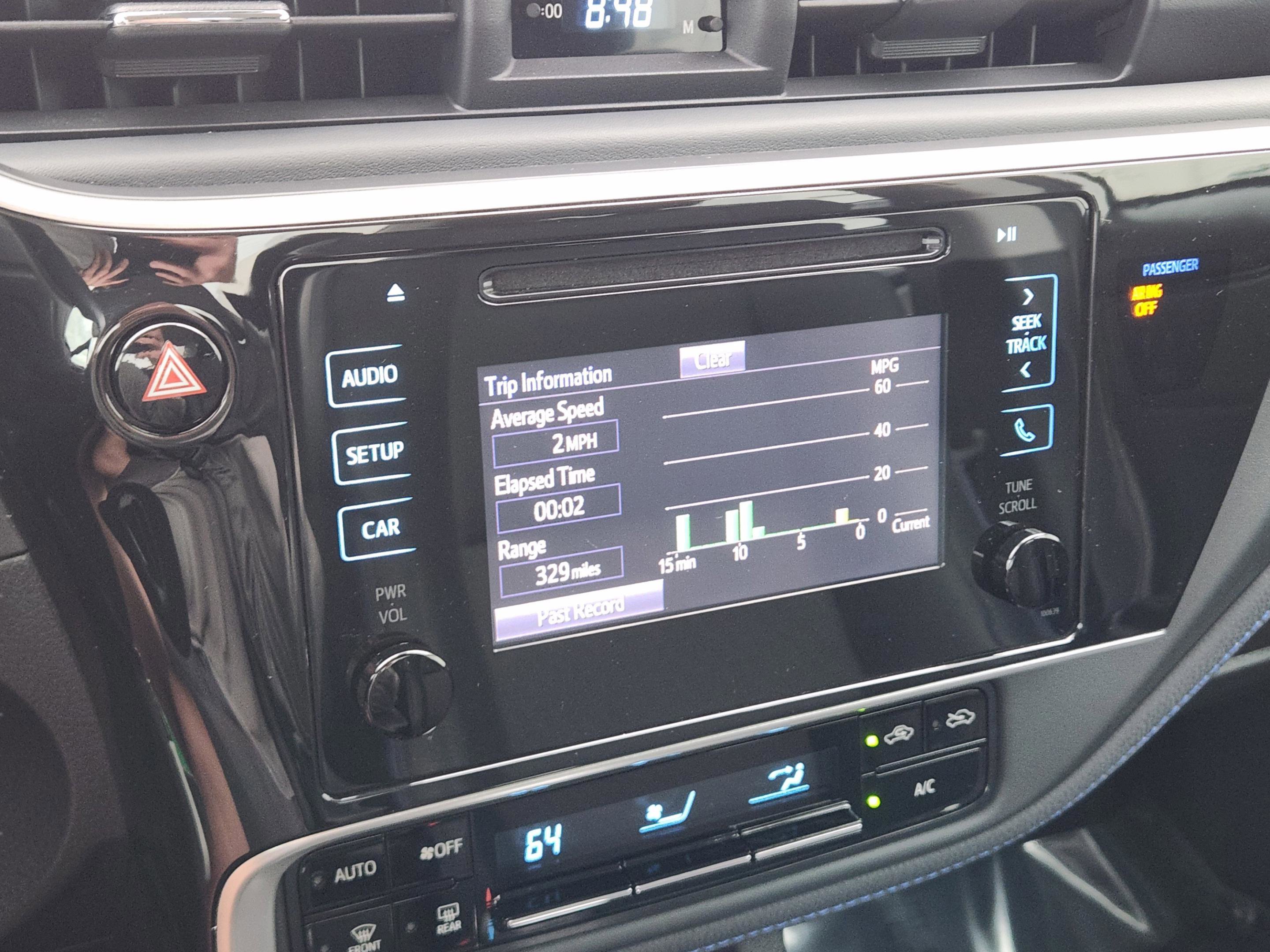 Used 2019 Toyota Corolla SE image 12