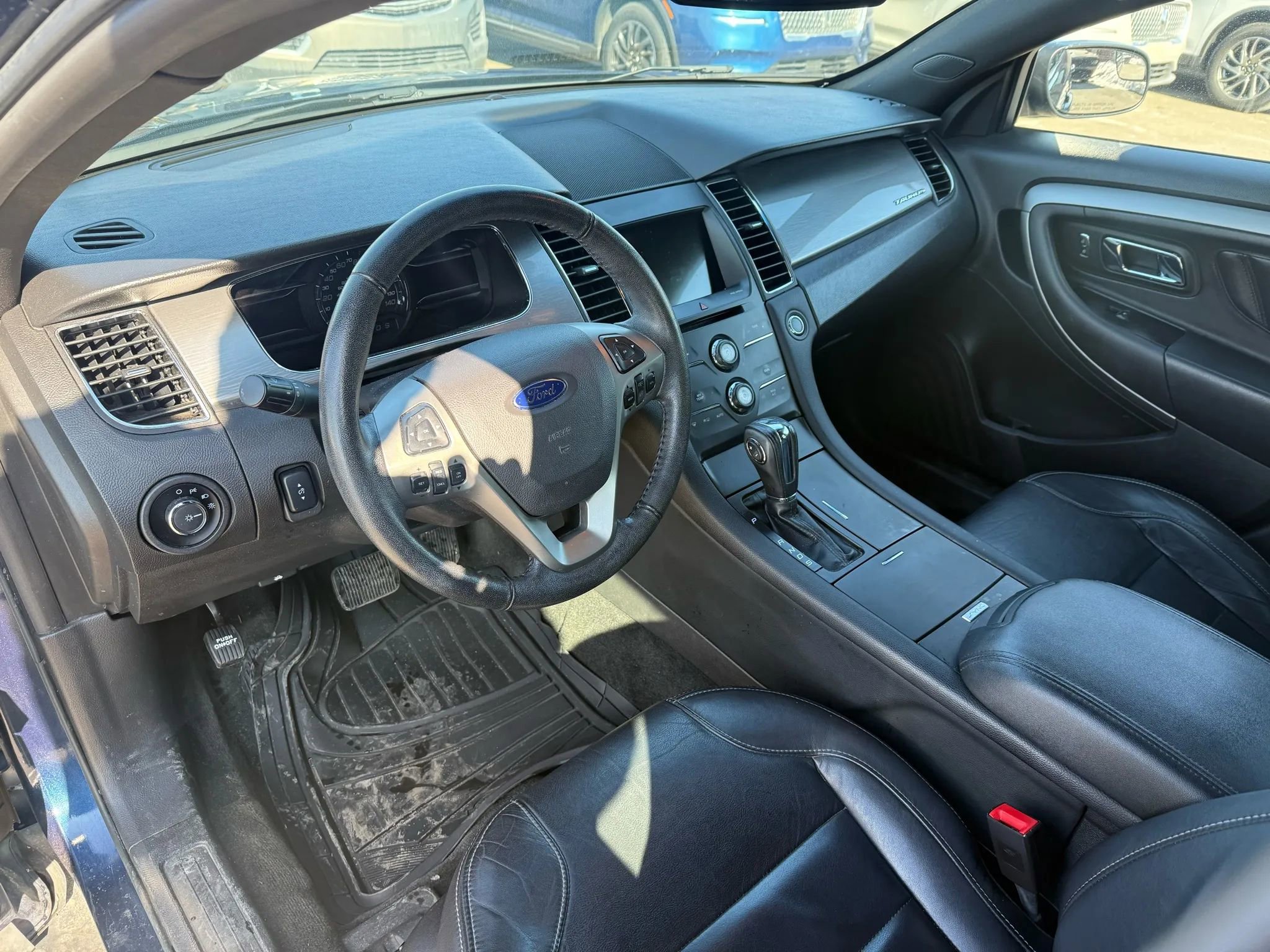 Used 2016 Ford Taurus SEL w/ Equipment Group 201A image 16