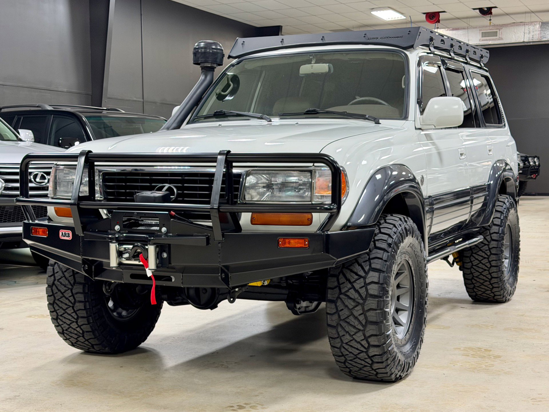 Used 1996 Lexus LX 450 4WD image 1