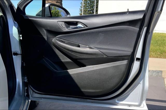 Used 2018 Chevrolet Cruze LS image 23
