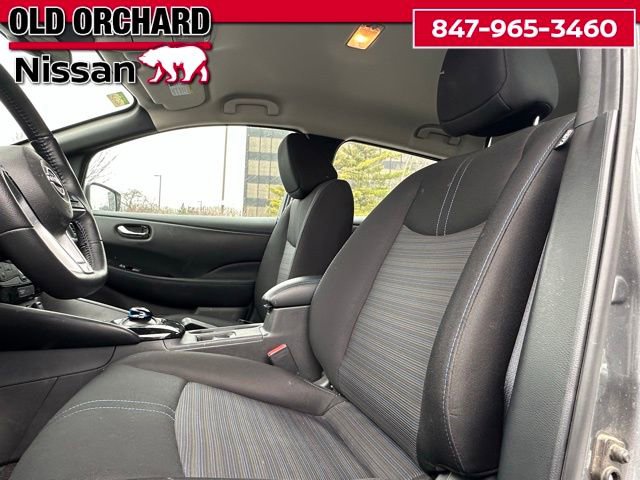 Used 2025 Nissan Leaf SV Plus image 11
