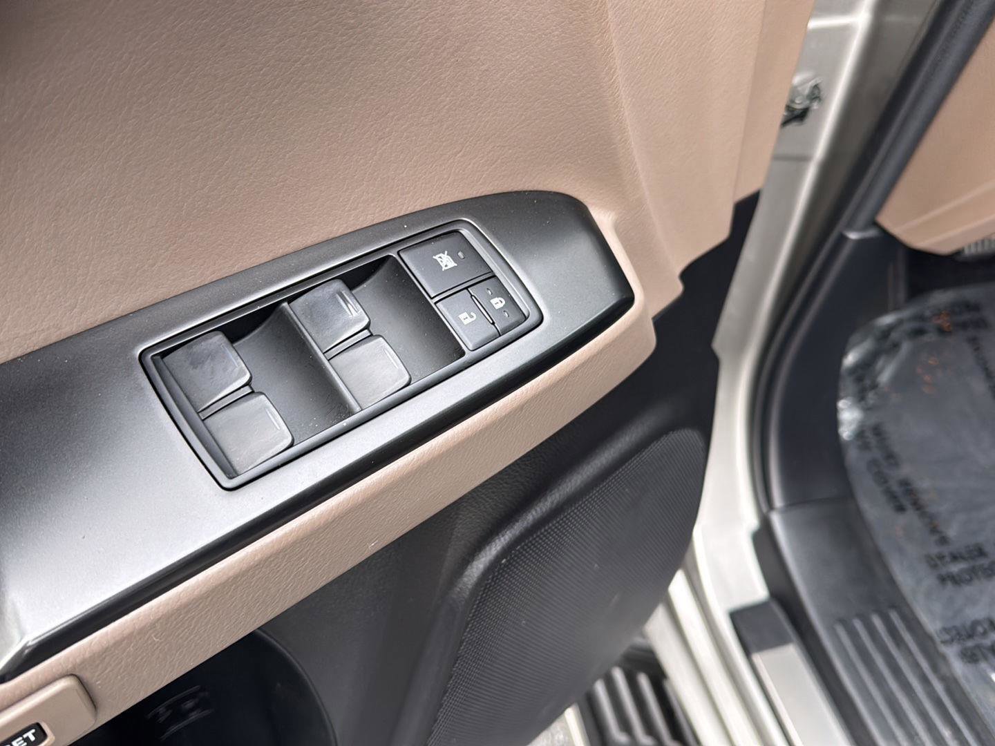 Used 2022 Lexus GX 460 Luxury w/ Sport Design Package image 31