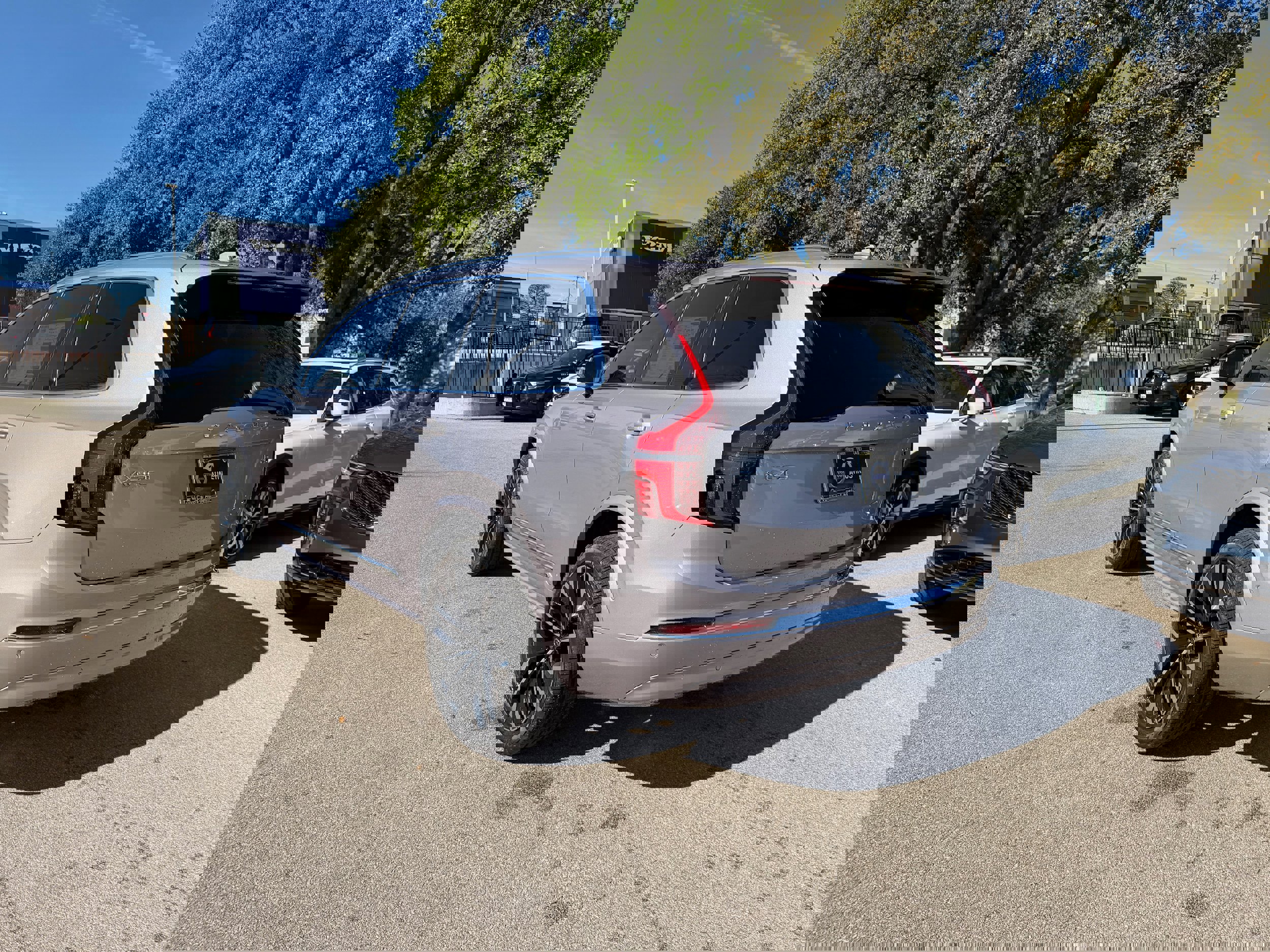 New 2026 Volvo XC90 B5 Ultra w/ Lounge Package image 4