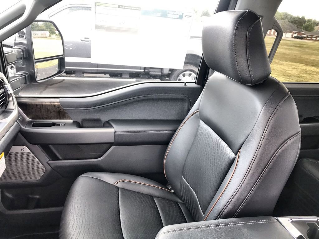 New 2026 Ford F250 Lariat w/ Chrome Package image 23