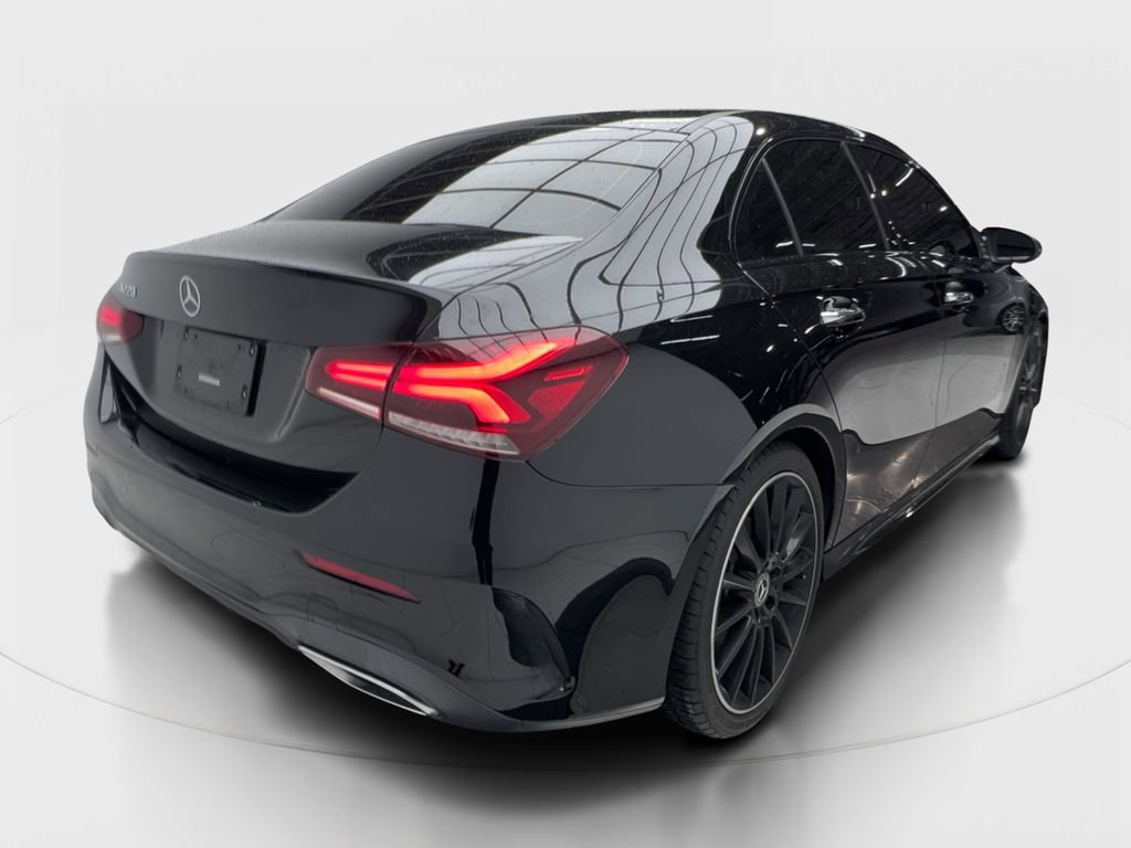 Used 2022 Mercedes-Benz A 220 image 7