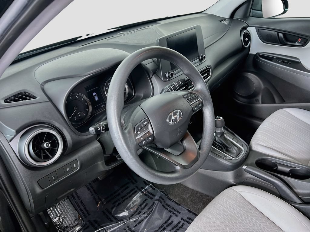 Certified 2022 Hyundai Kona SEL AWD/4WD image 8