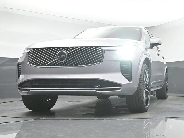 New 2026 Volvo XC90 B6 Core w/ Protection Package Premier AWD/4WD image 39