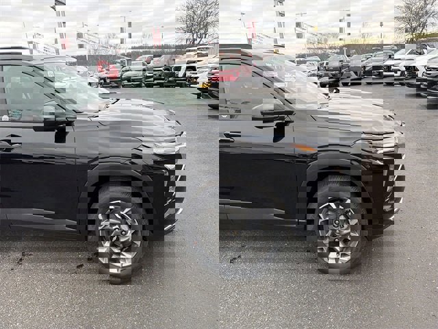 New 2026 Chevrolet Trax LT w/ Driver Confidence Package image 2