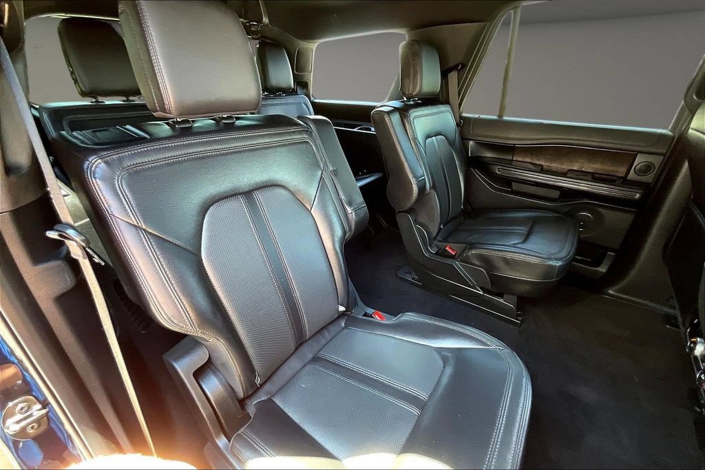 Used 2021 Ford Expedition Limited RWD image 27