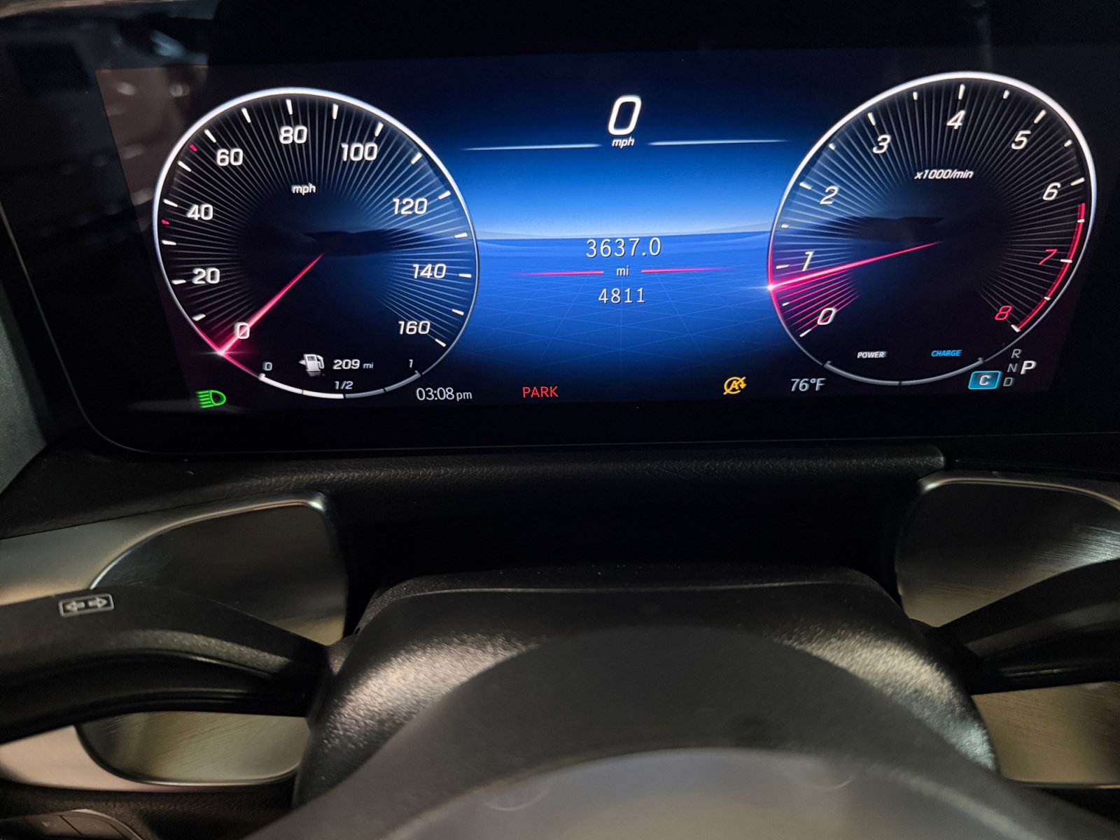 Used 2026 Mercedes-Benz GLB 250 image 16