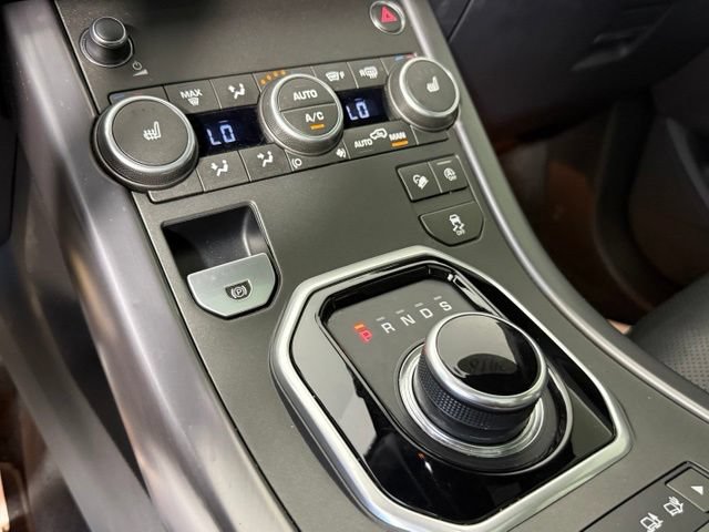 Used 2018 Land Rover Range Rover Evoque SE Premium AWD/4WD image 22