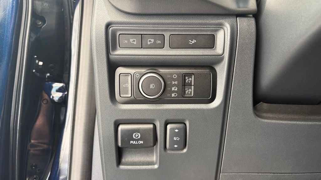 Used 2024 Ford F150 Lariat w/ Equipment Group 502A High AWD/4WD image 35