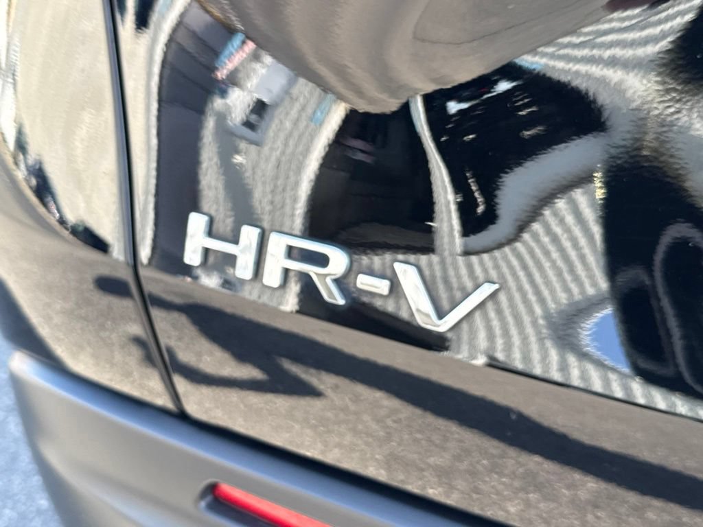 Certified 2024 Honda HR-V LX image 11