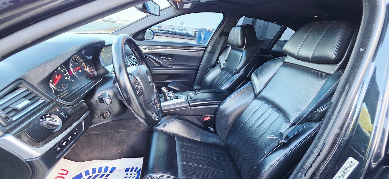 Used 2013 BMW M5 image 15