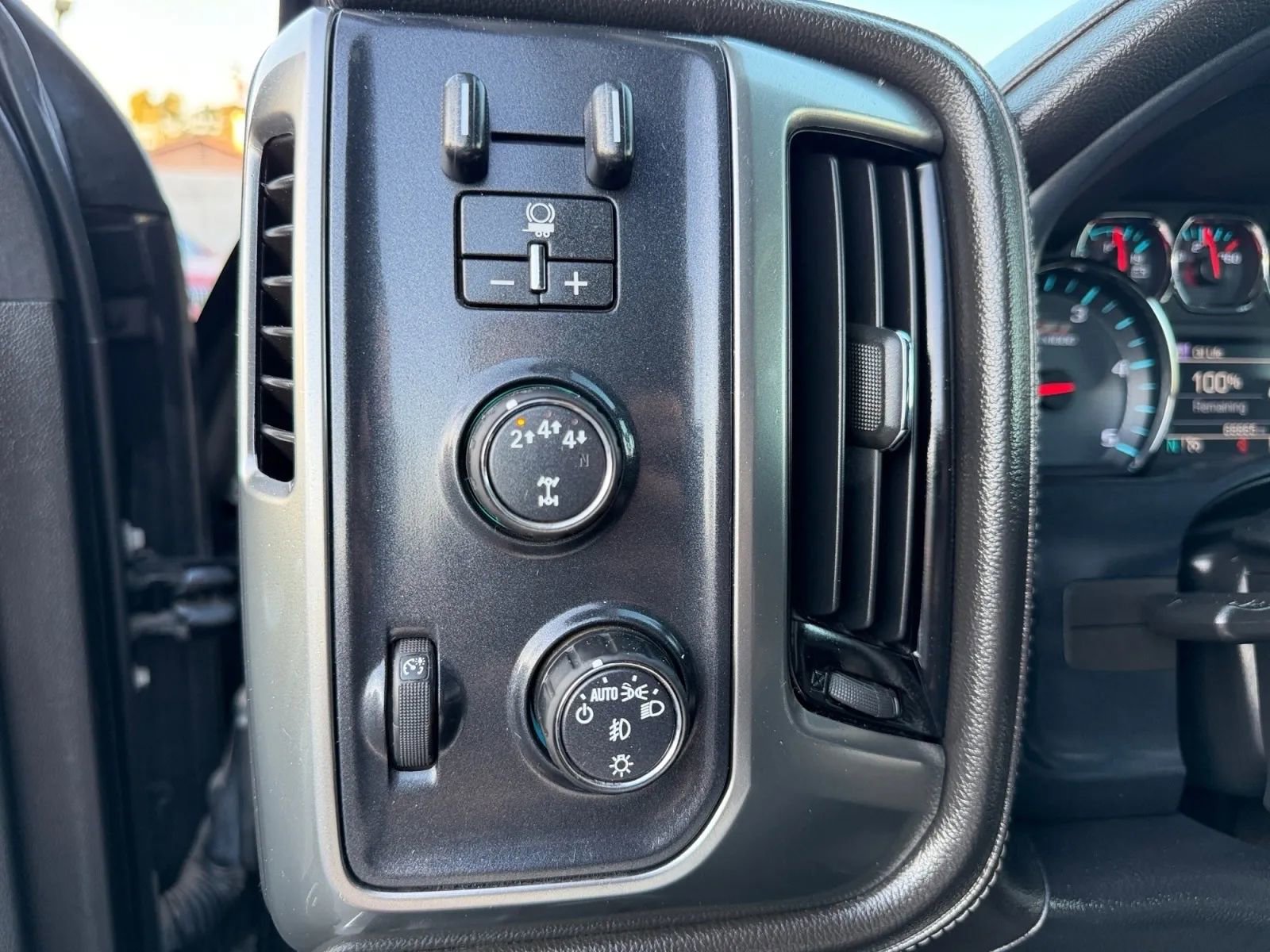 Used 2019 Chevrolet Silverado 3500 LTZ w/ Duramax Plus Package AWD/4WD image 18