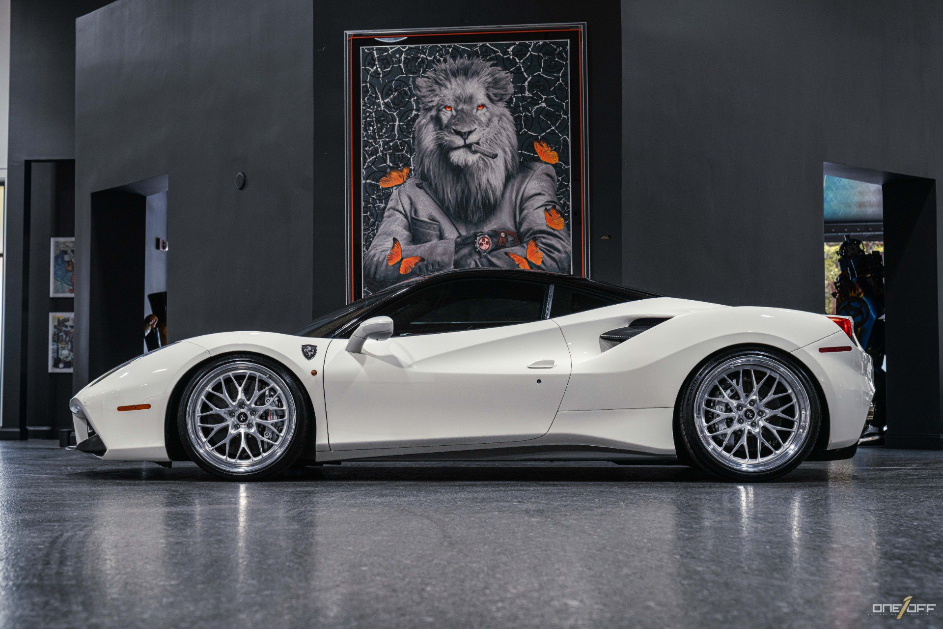 Used 2016 Ferrari 488 GTB RWD image 26