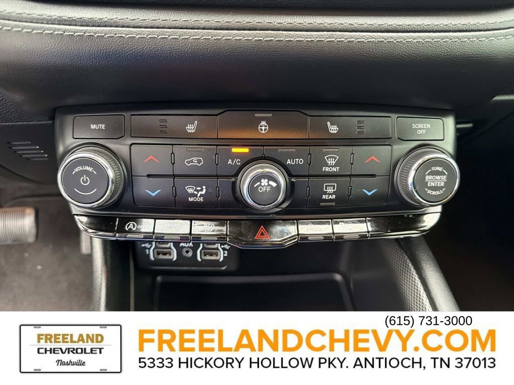 Used 2022 Dodge Durango GT image 38