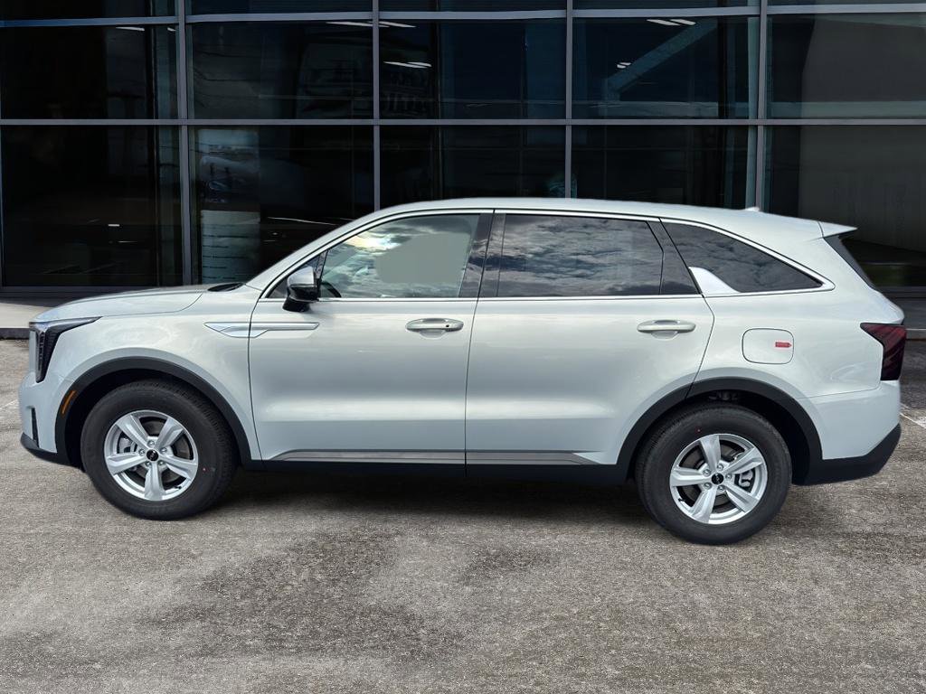 New 2026 Kia Sorento LX image 8