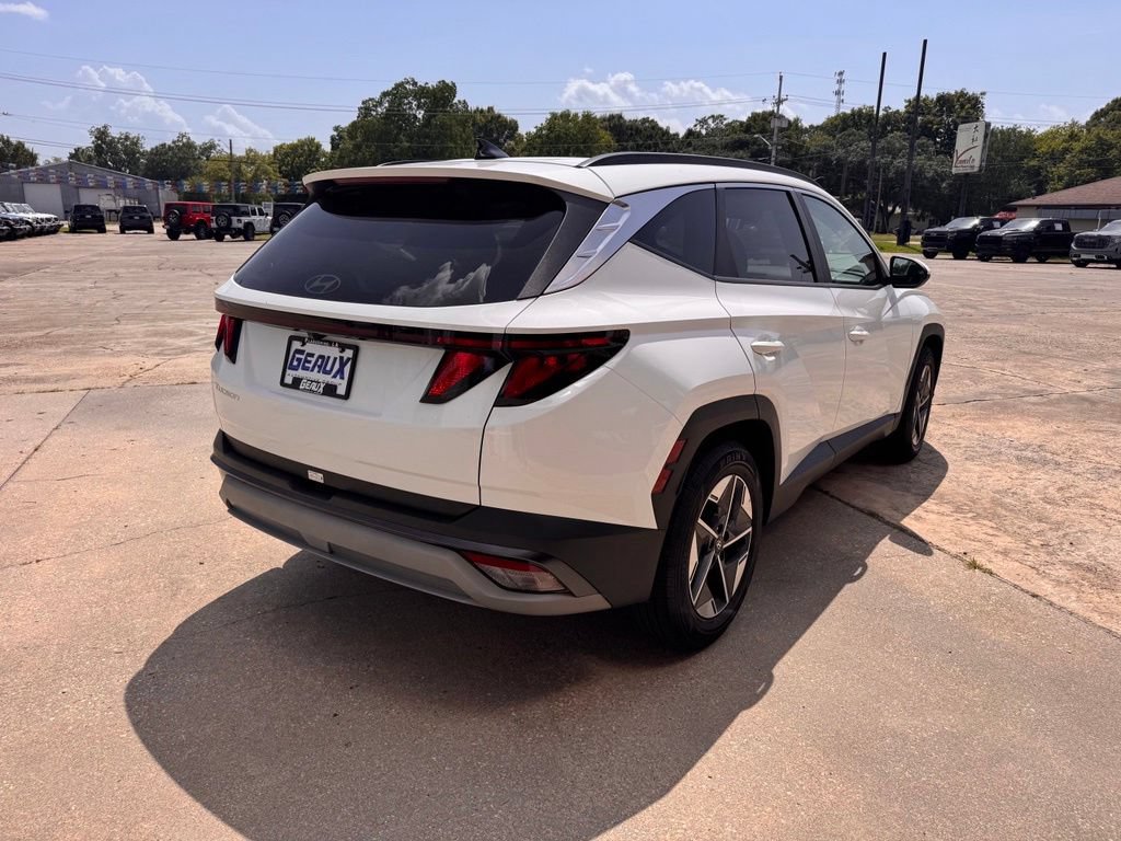 Used 2025 Hyundai Tucson SEL FWD image 8