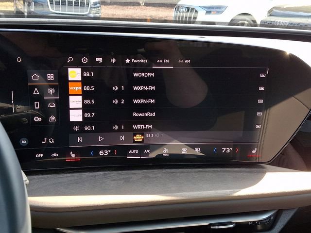 Certified 2025 Audi Q5 Premium w/ Convenience Package image 18