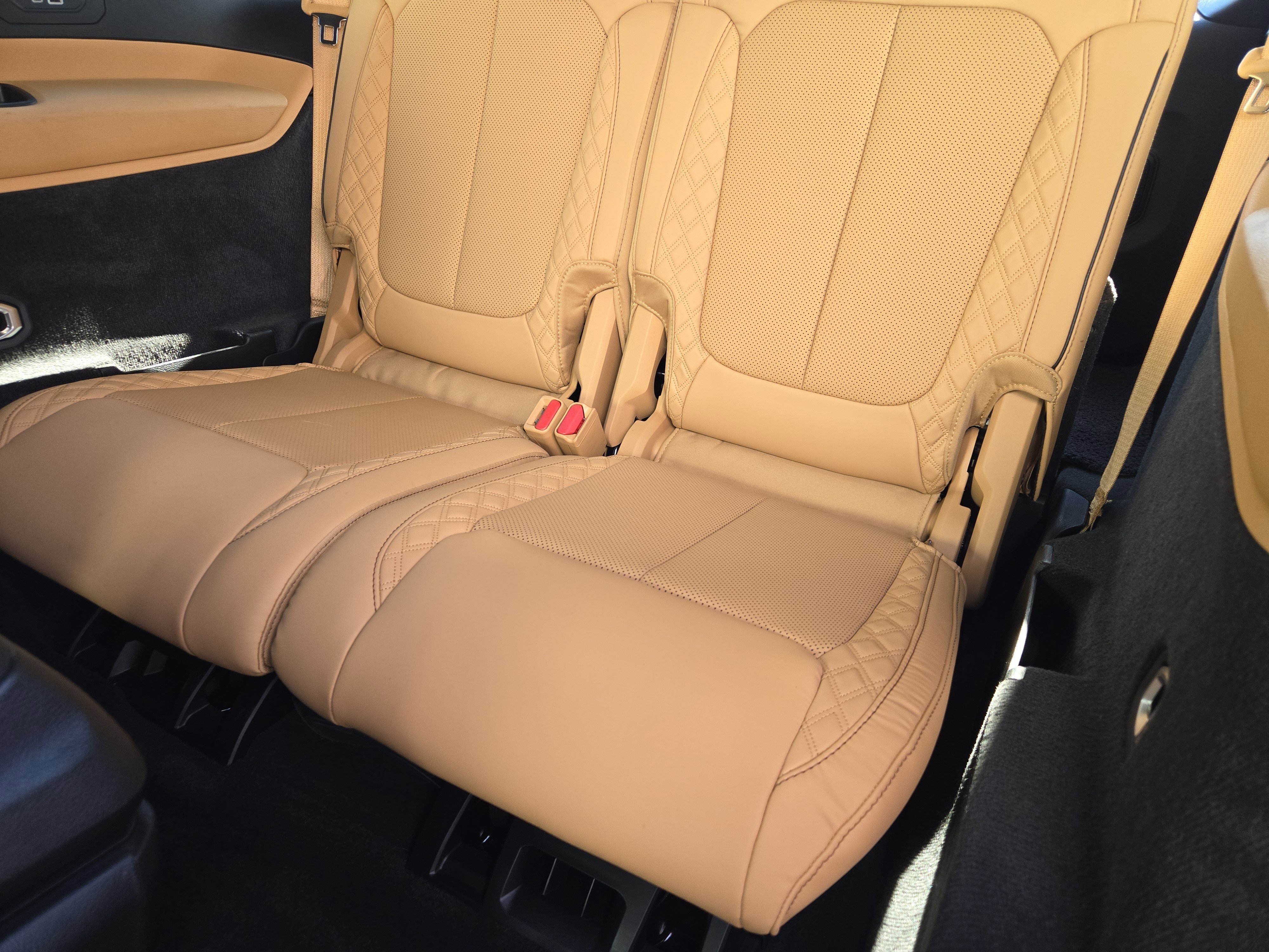 Used 2024 Jeep Grand Cherokee L Summit image 34