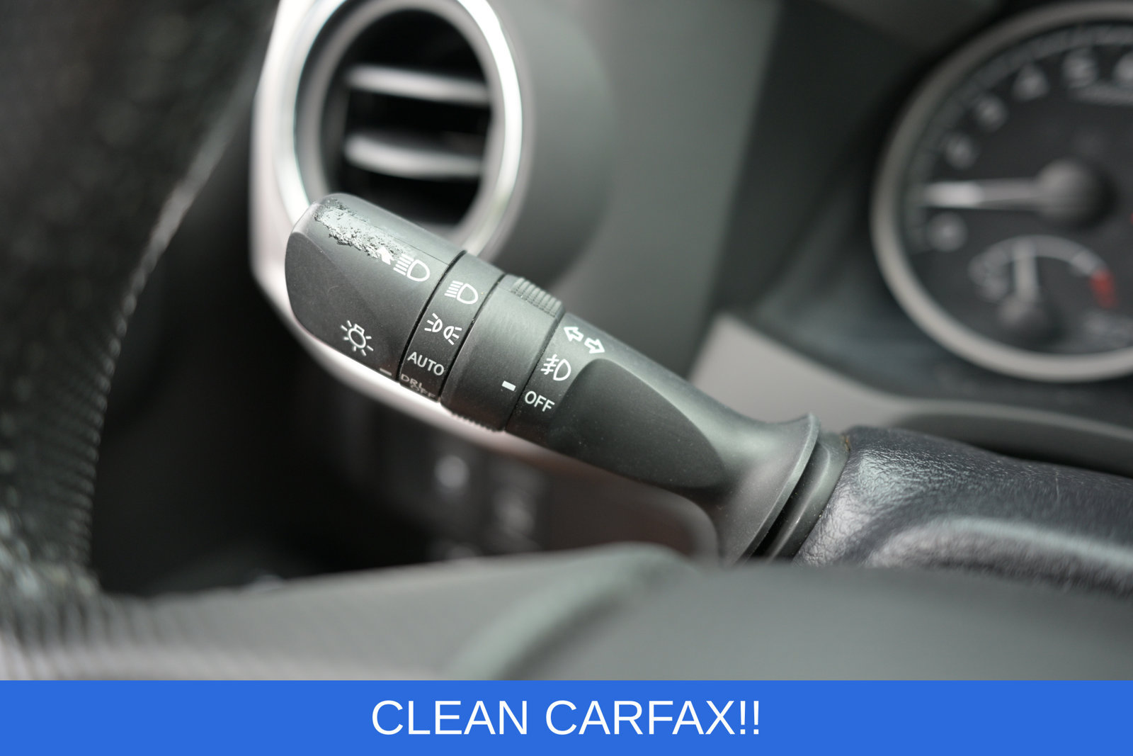 Used 2022 Toyota Tacoma Limited AWD/4WD image 17