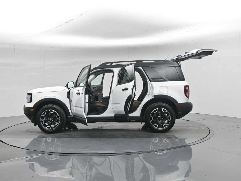 New 2026 Ford Bronco Sport Outer Banks w/ Outer Banks Tech Package+ AWD/4WD image 40