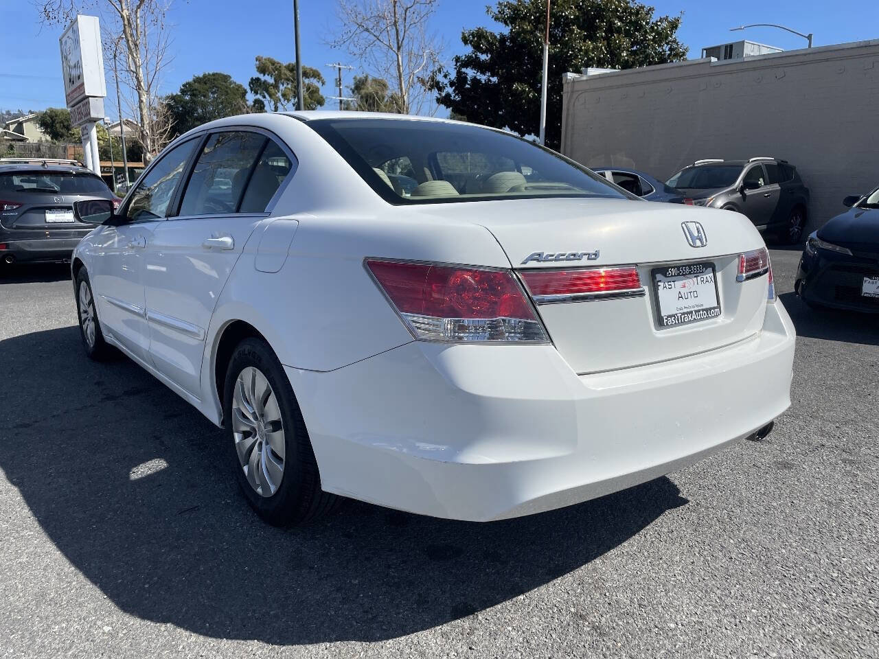 Used 2012 Honda Accord LX image 3