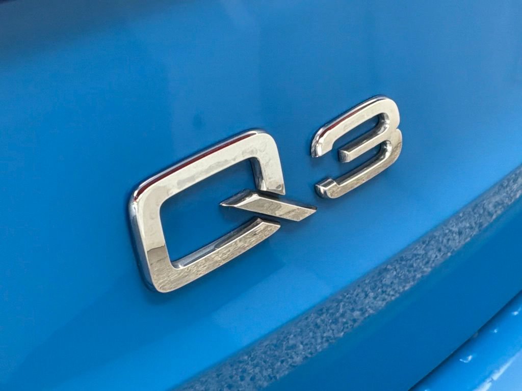 Used 2023 Audi Q3 2.0T Premium AWD/4WD image 21
