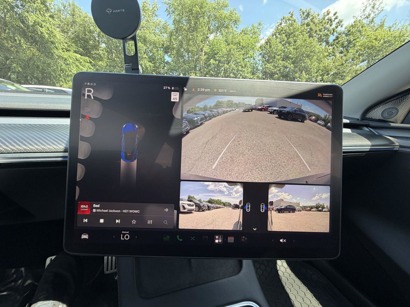 Used 2023 Tesla Model Y Performance AWD/4WD image 19