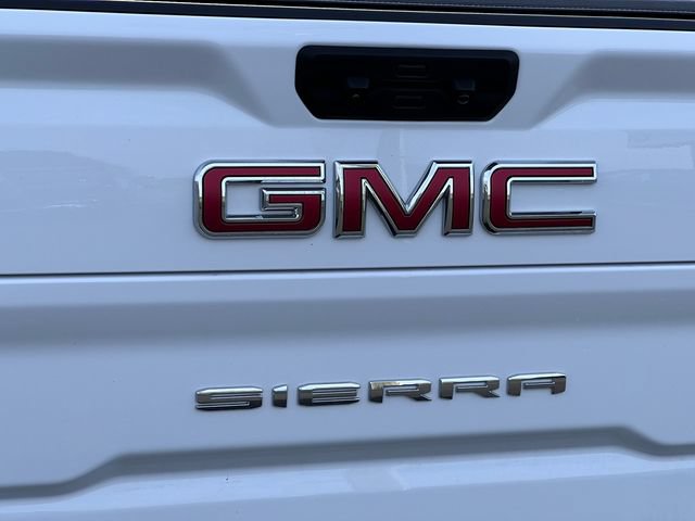 Used 2025 GMC Sierra 2500 AT4X AWD/4WD image 11