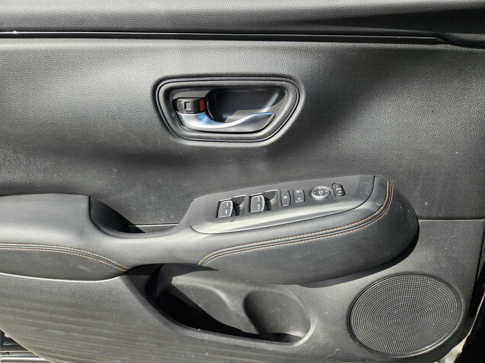 Used 2024 Honda HR-V Sport image 23