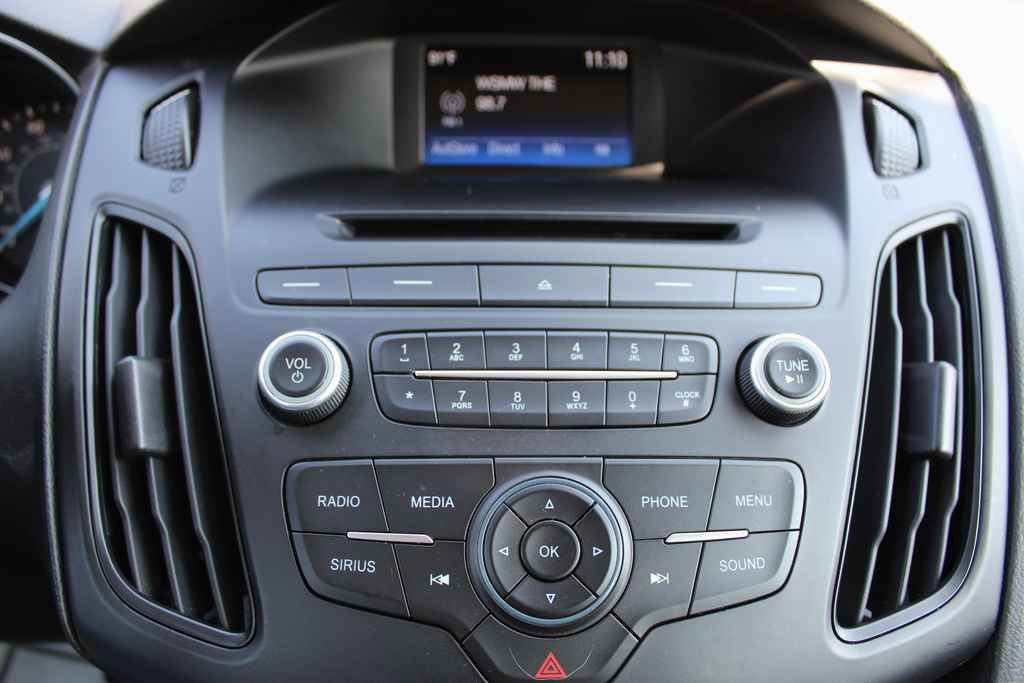 Used 2016 Ford Focus SE image 20