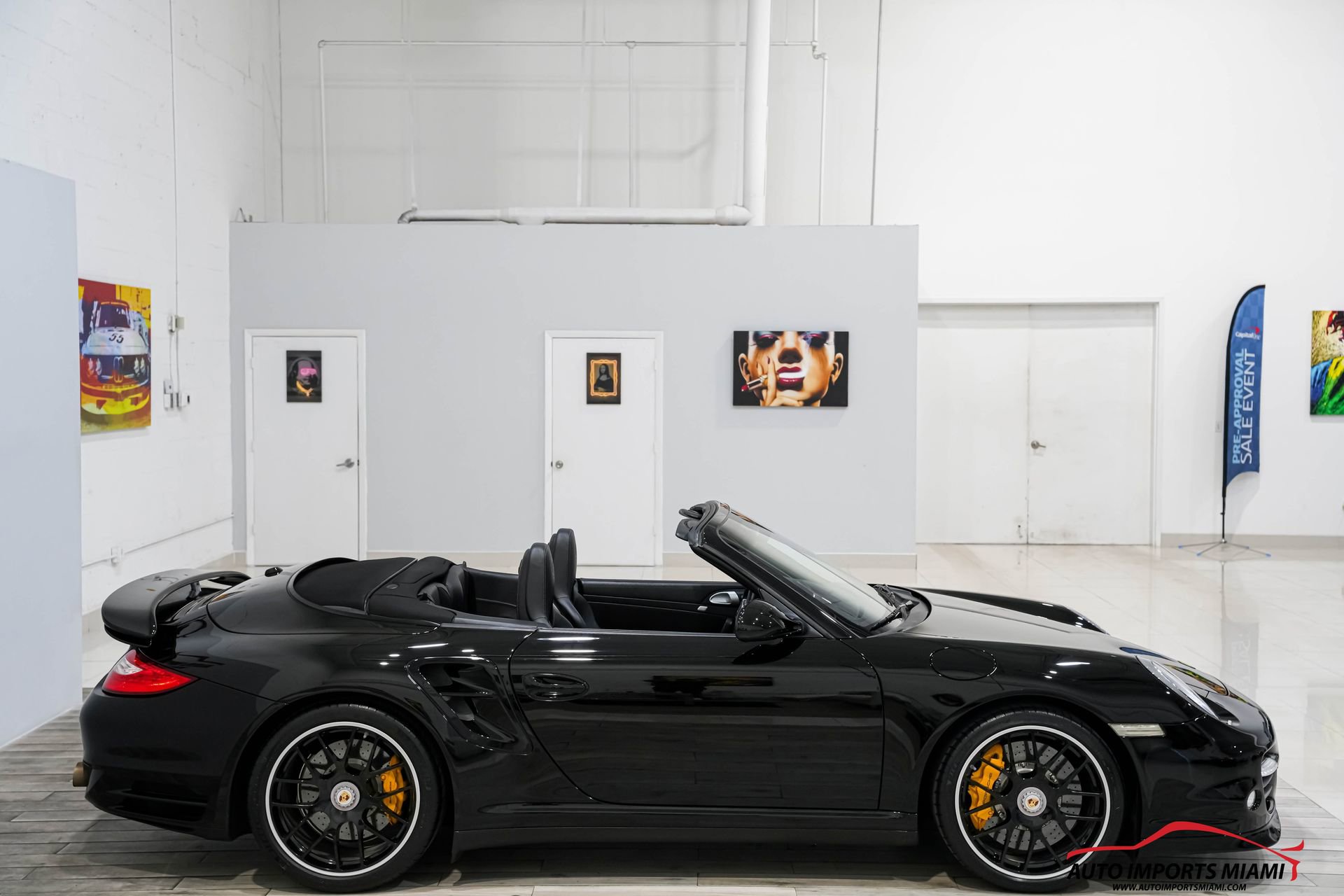 Used 2012 Porsche 911 Turbo S image 26