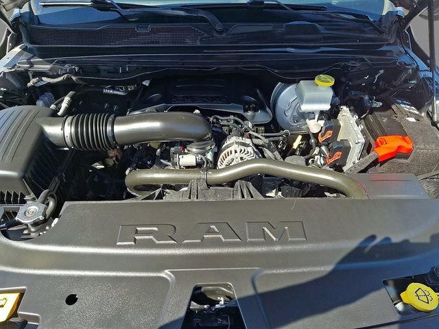 Used 2022 RAM 1500 Limited w/ Body Color Bumper Group AWD/4WD image 31